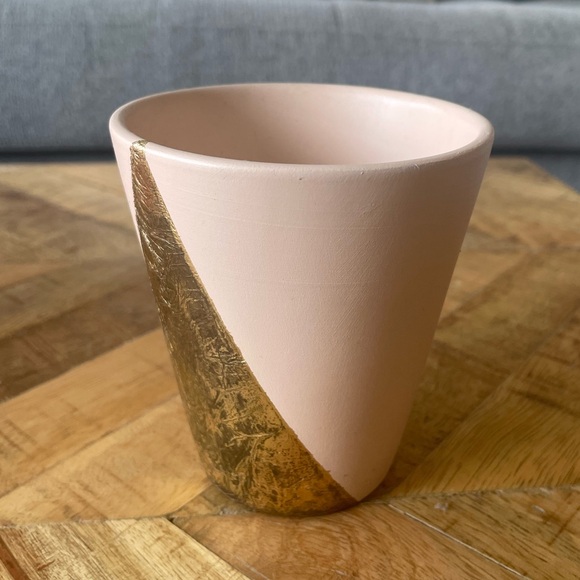 Handmade Ceramic Minimalist Succulent Plant Pot - Picture 3 of 3